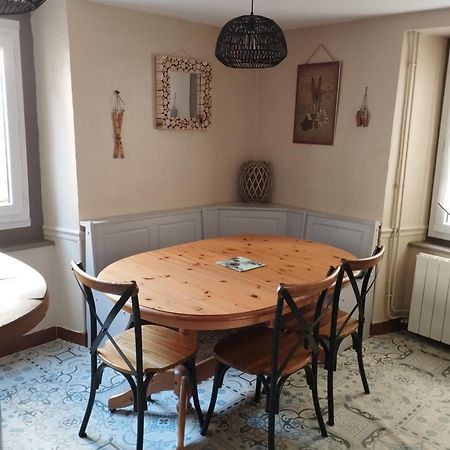 Maison De Village Dans Une Rue Calme อักซ์-เลส์-แตร์มส์ ภายนอก รูปภาพ