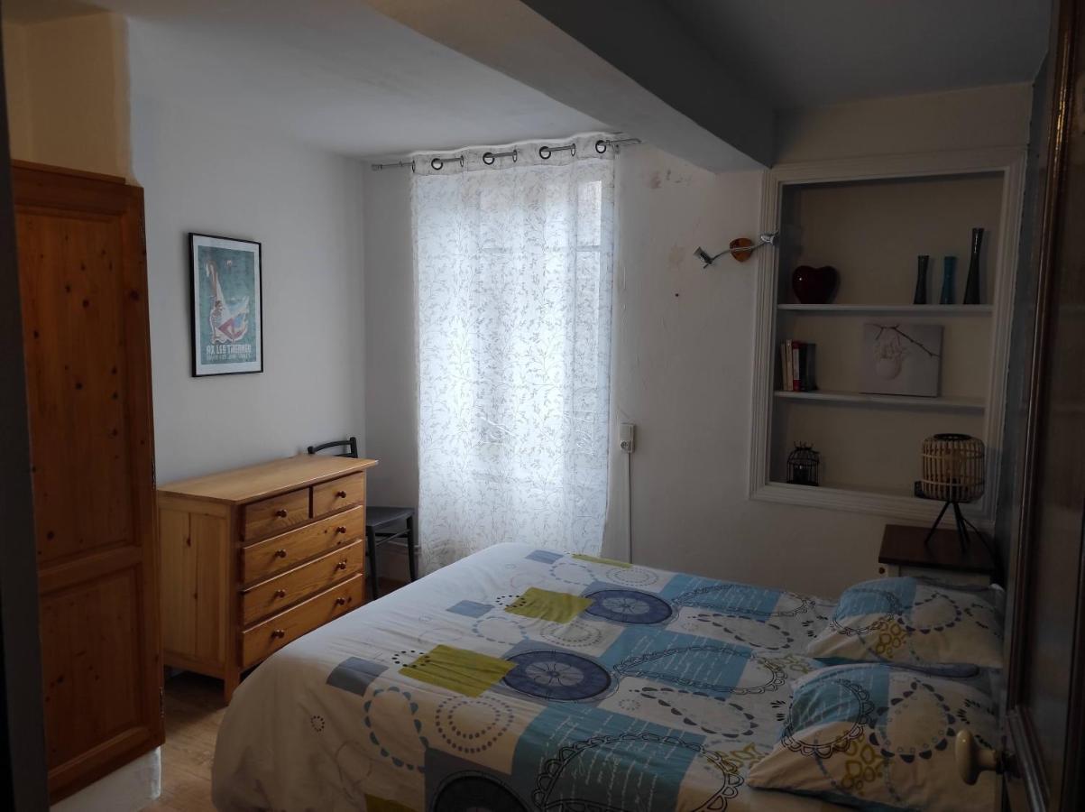 Maison De Village Dans Une Rue Calme อักซ์-เลส์-แตร์มส์ ภายนอก รูปภาพ